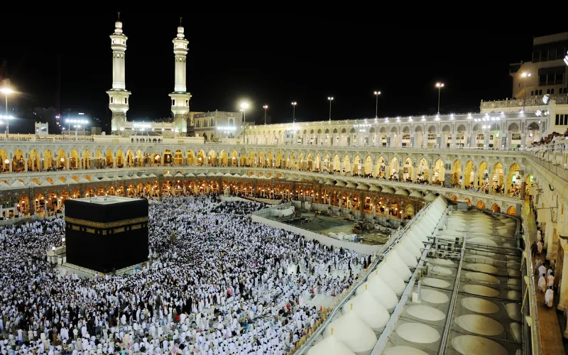 14 Day 5 Star Shifting Hajj 2027 — Makkah Central, Mina, Aziziya and Madinah