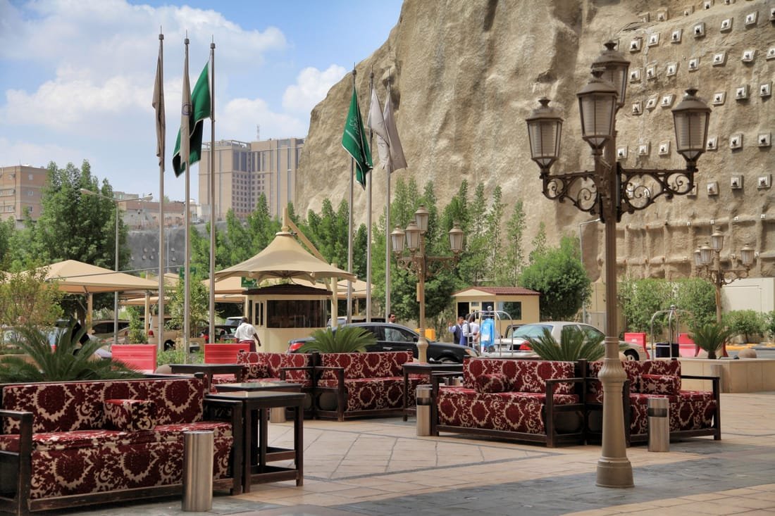 5 star 14 night Umrah package photo 3