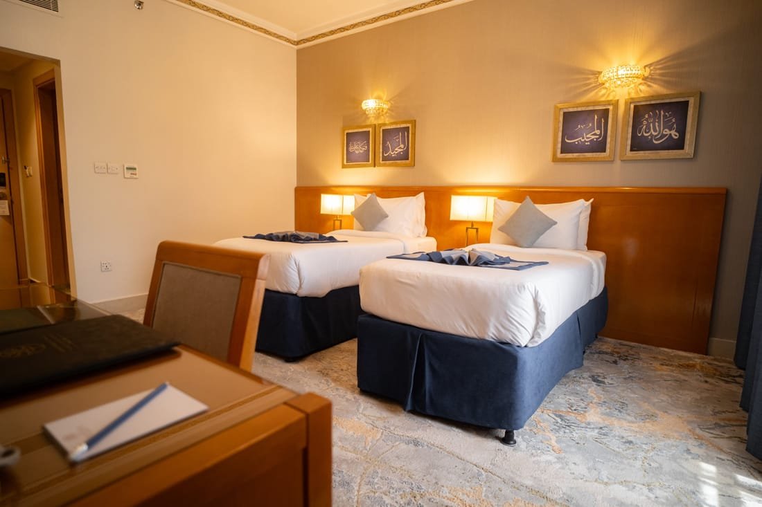 14 Nights 3 Star March Umrah Package photo 3