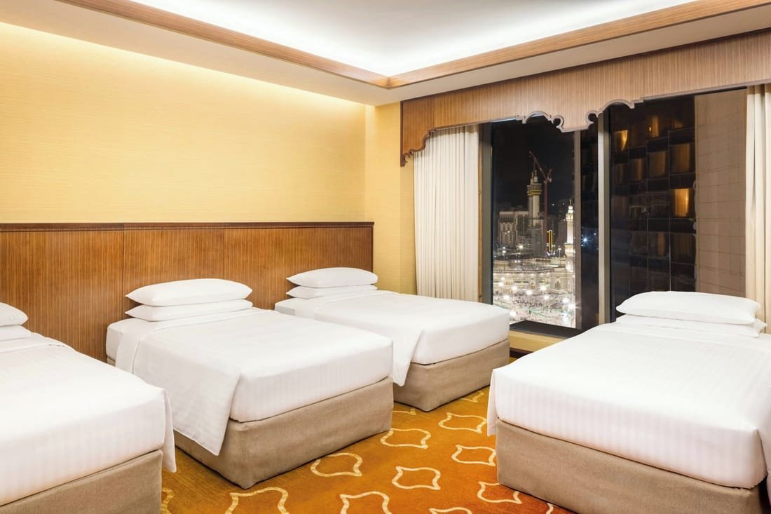 5 Star 7 Nights Feburary Umrah Package photo 3
