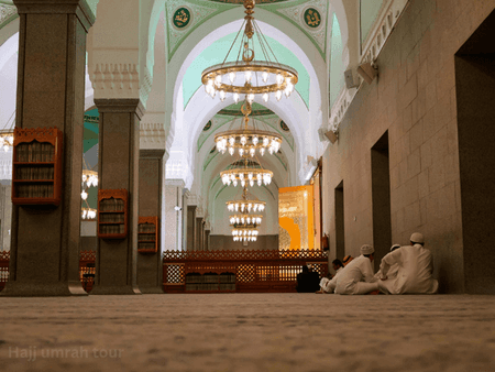 4 Star 10 Nights Special December Umrah Package