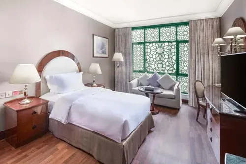 Madinah-Hilton-Hotel-room-view2.webp